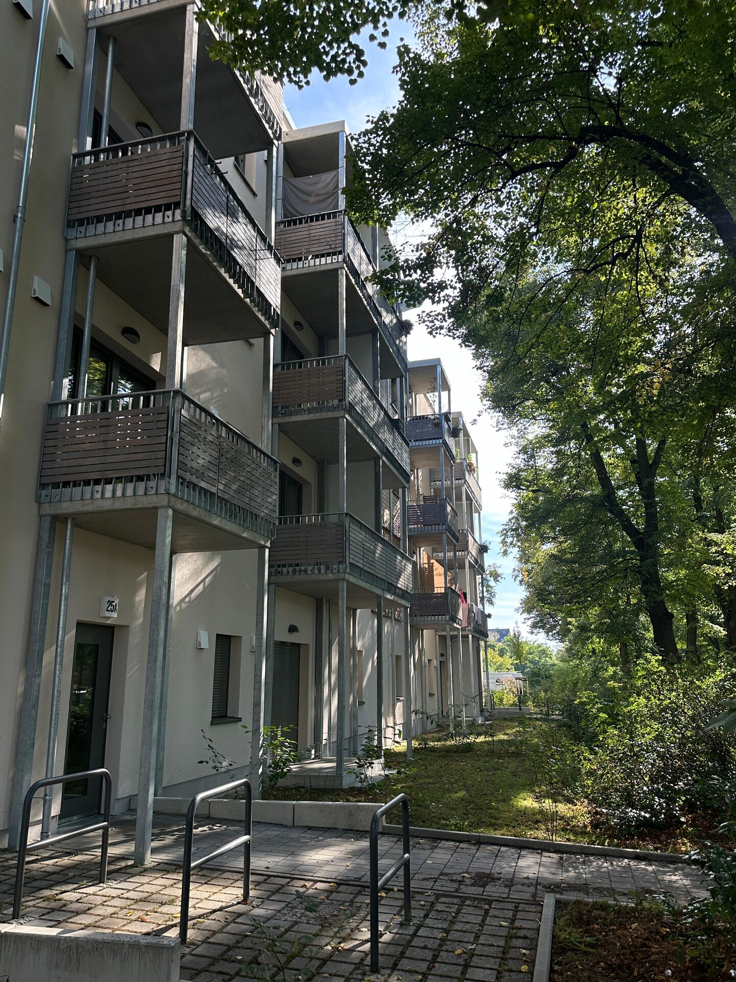 Balkonanlage Neubau Wohnkomplex